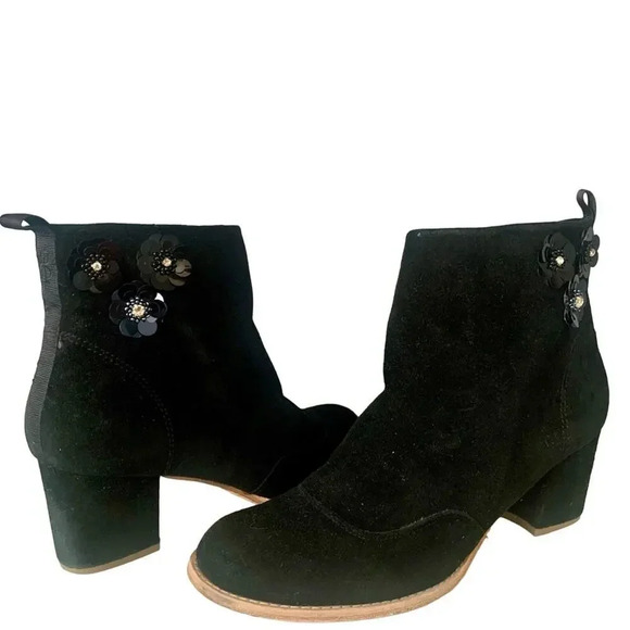 Bill Blass Floral Beaded Floral Embellished Black Suede Heeled Ankle Boots-9 - Picture 4 of 8